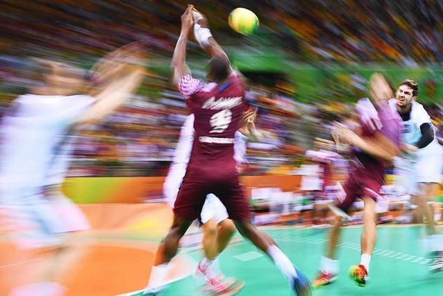 Handballer im Halbfinale: Souveräner Sieg über Katar