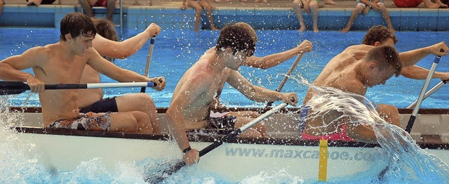 Im Waldbad wird das Wasser auch am Samstag wieder spritzen.   | Foto: Archivfoto: Hildegard Siebold