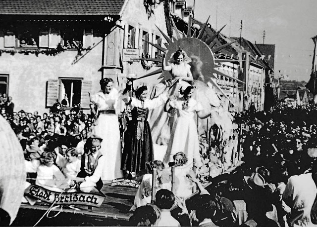 Schon frher gab es zu den Bezirkswein...r  Breisacher Innenstadt im Jahr 1958.  | Foto: Privat