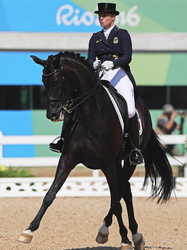 Isabell Werth gewann mit ihrem Pferd Weihegold Silber im Dressur-Einzel