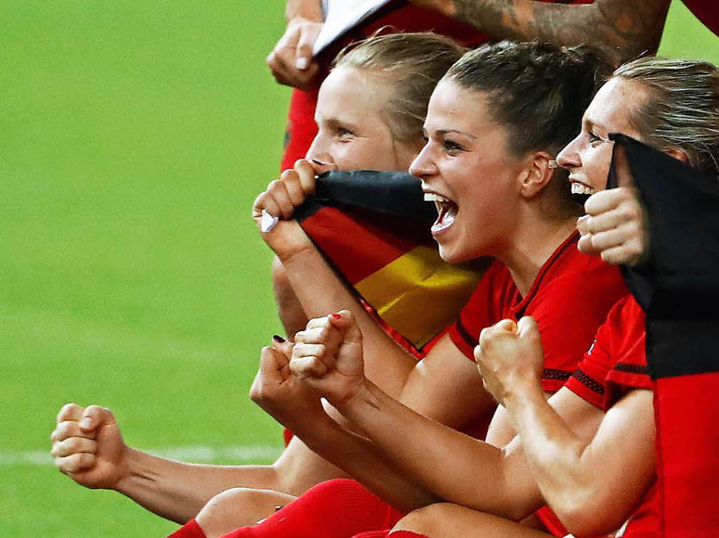 Ganz groe Emotionen: Die deutschen Fuballerinnen gewinnen Gold.