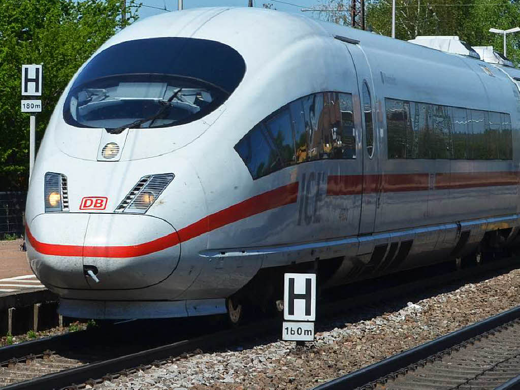 Lokführer vergisst zu halten ICE rauscht einfach durch Freiburg