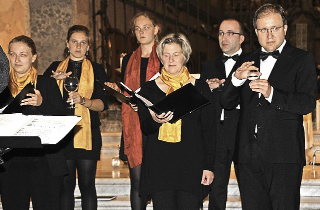 Der Kammerchor Michaelstein und Leitun...er wie auf einer Glasorgel zu spielen.  | Foto: Margrit Matyscak