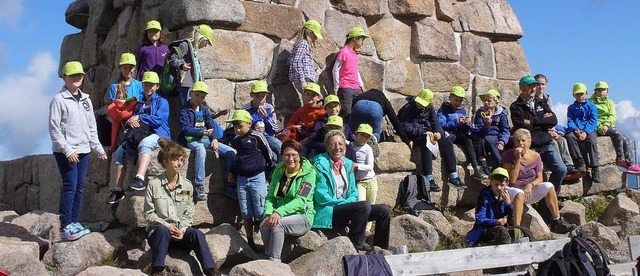 Mit dem  Schwarzwaldverein Breisach fuhren   Kinder auf den Feldberg.  | Foto: Privat