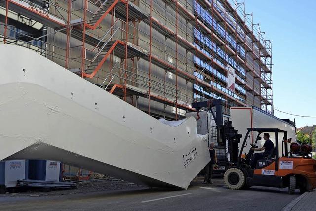 Rolltreppen angeliefert