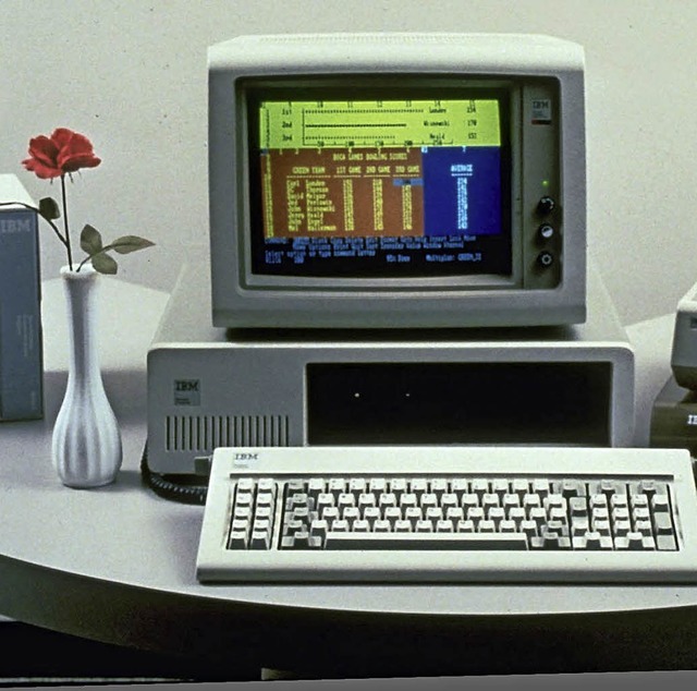 1977 meinte ein Experte, es gebe keine...use einen Computer hinstellen sollte.   | Foto: dpa