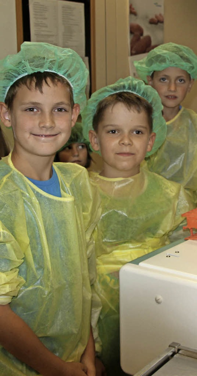 Spa im Labor: Kinder beim Ferienprogramm im Spital   | Foto: Kanele