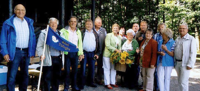 <BZ-FotoAnlauf>Klassentreffen:</BZ-FotoAnlauf> Ehemalige Tllinger Schler   | Foto: Helmut Ruser