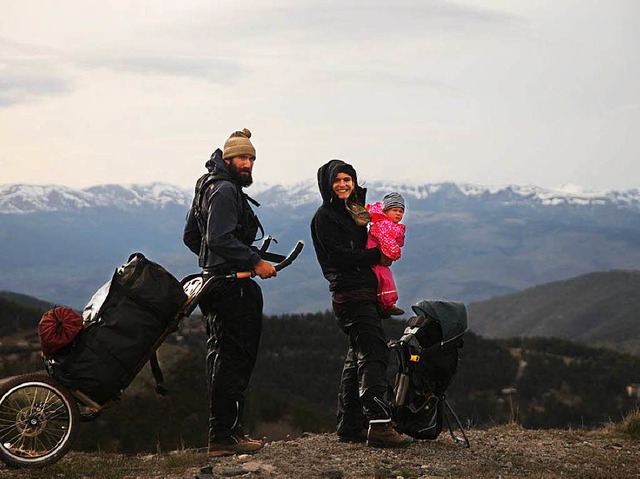 Patrick Allgaier, Gwen Weisser und Soh...eimweg auf 1900 Metern in den Pyrenen  | Foto: Patrick Allgaier