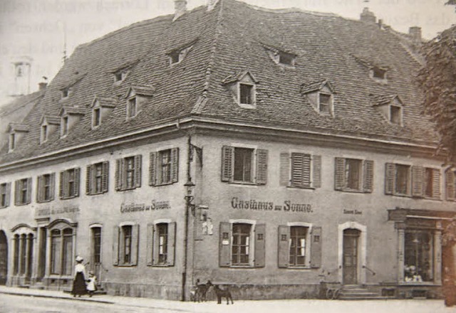 Dem Gasthaus zur Sonne ist ein Kapitel...211; hier das Haus  um das Jahr 1900.   | Foto: &#8222;Das Markgrflerland&#8220; 2016