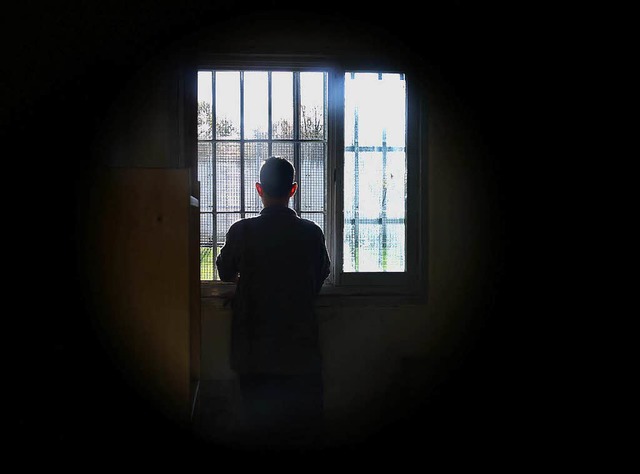 Fr den Neustart drauen brauchen Hftlinge erst einmal Hilfe.   | Foto: dpa
