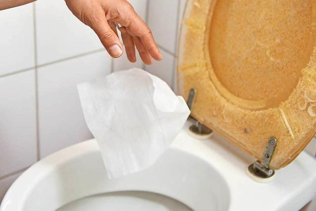 Feuchtes Toilettenpapier verstopft Kläranlagen im Land