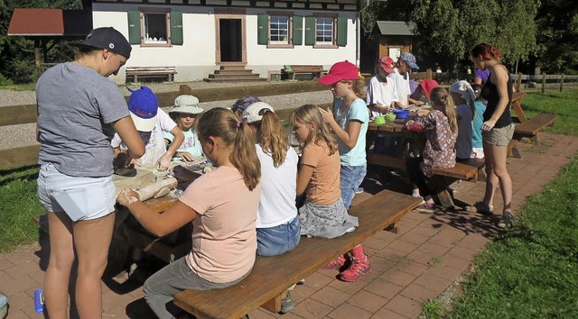 Gemeinsam waren die Kinder kreativ.  | Foto: Jugendpflege