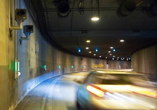 Im Freiburger Schtzenalleetunnel arbeitet der neue Blitzer fleiig.   | Foto: Symbolfoto