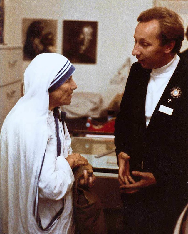 Mutter Teresa und Monsignore Peter Wolf auf dem Katholikentag im Jahr 1978  | Foto: Stiefvater