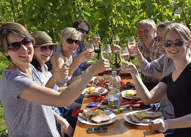 Ja, in den Reben, lsst sich&#8217;s g...iner Weinwanderung wie am 3. Oktober.   | Foto: Hubert Bleyer