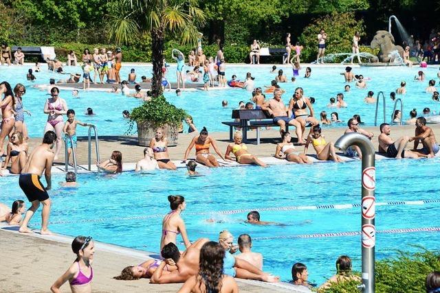 Schner Sptsommer: Freiburger Strandbad bleibt noch lnger geffnet