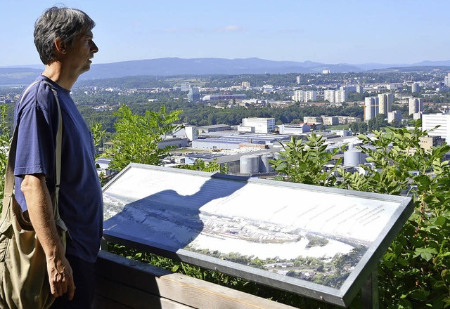 Boris Krause geniet die Aussicht vom Hornfelsen.   | Foto: Horatio Gollin