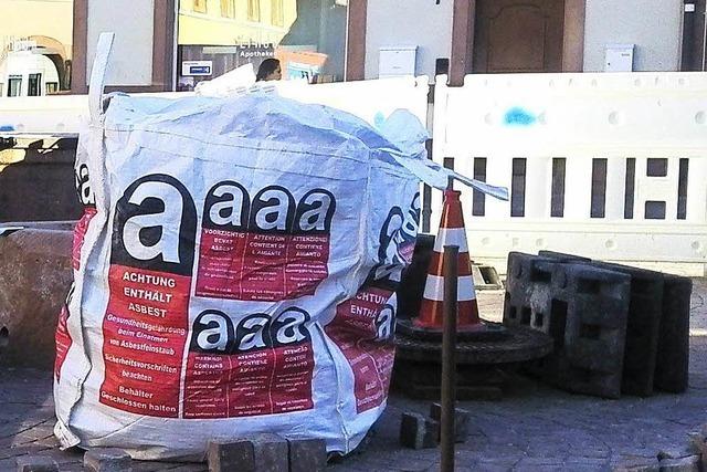 Asbestsack auf Marienplatz-Baustelle sorgt fr Irritationen