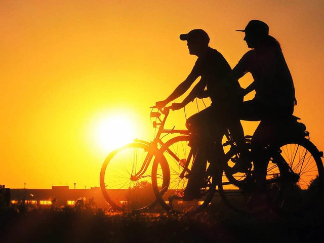 Das Wetter bleibt sonnig und warm.  | Foto: dpa