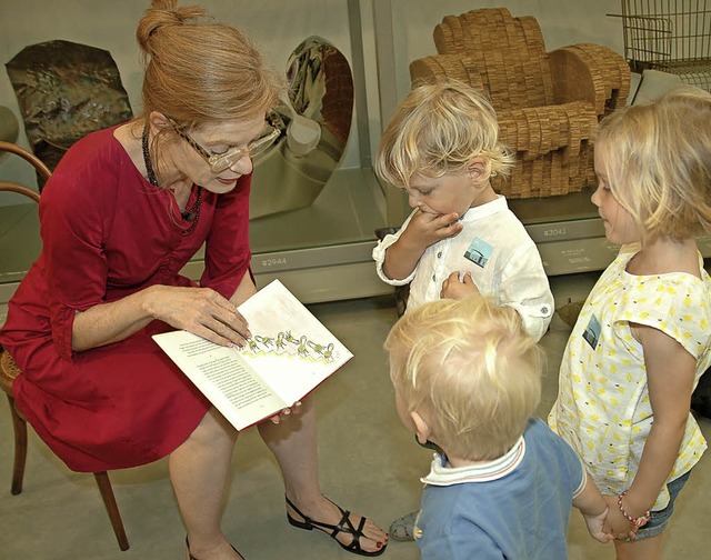 Lesung fr Kinder beim Vitra Familientag   | Foto: Ounas-Krusel