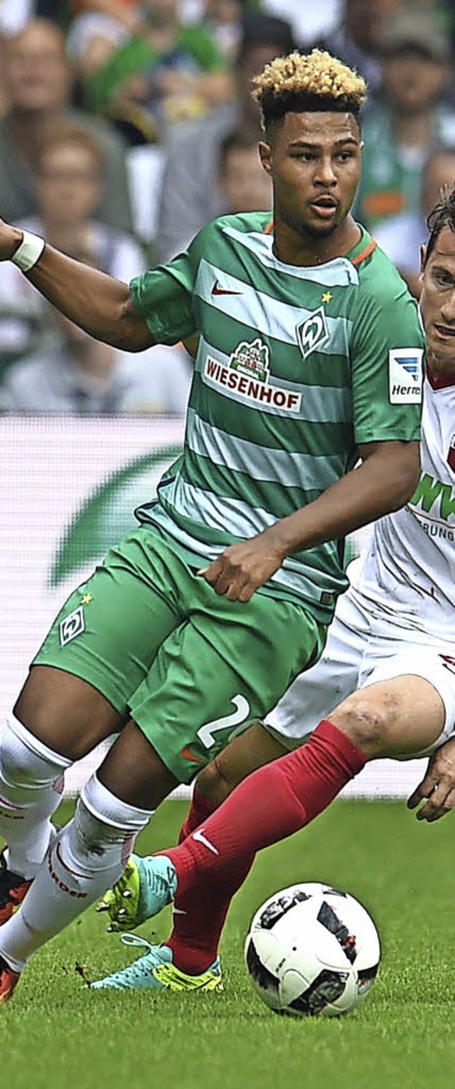 Feiert sein Bundesliga-Debt, kann abe...us der Bredouille helfen: Serge Gnabry  | Foto: dpa