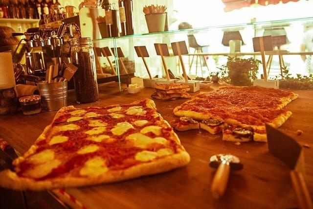 Neuerffnung: In der Beatzzeria gibt’s Pizza auf die Hand – wie in Italien