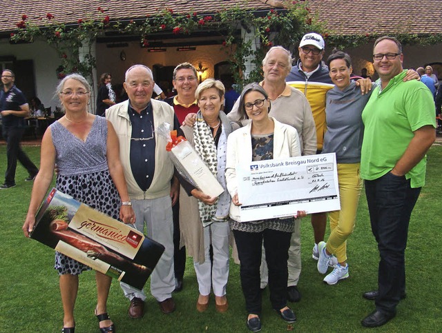 Spendenbergabe vom Golfclub an die Sozialstation.   | Foto: ZVG