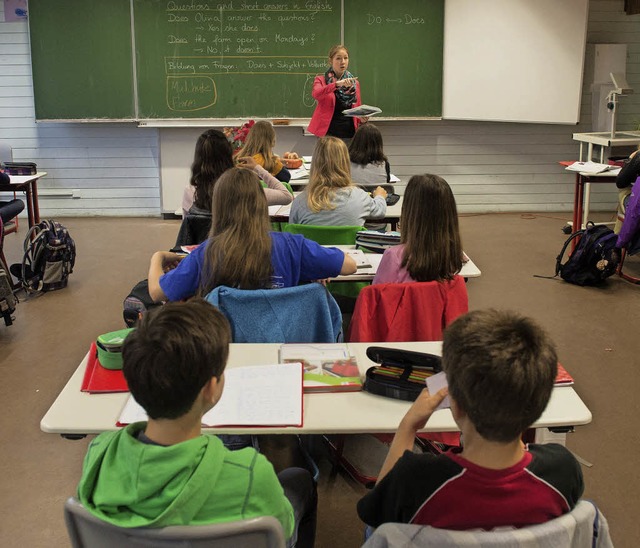 Jedes Jahr ein Thema: die Lehrerversorgung   | Foto: Marijan Murat (dpa)