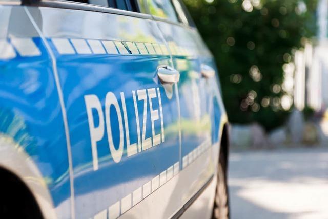 23-Jhriger schlgt Scheibe von Polizeiauto ein