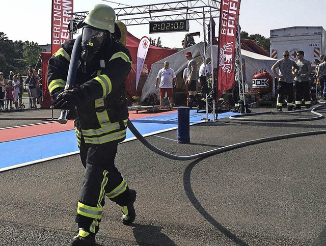 Peter Seider in Aktion beim Firefighter-Wettkampf in Berlin   | Foto: privat