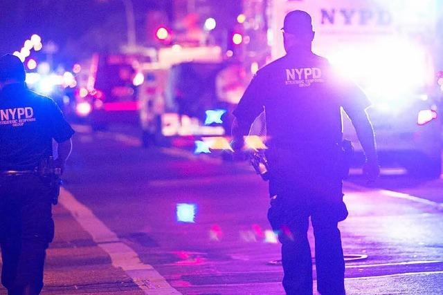 New York hlt Atem an - Bombenexplosion erschttert Manhattan
