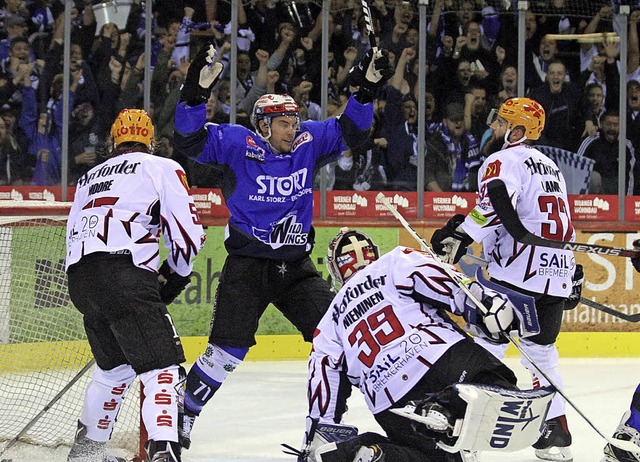 Tor! Istvan Bartalis gelang die 1:0-F...aven am Sonntagabend mit 3:2- Toren.    | Foto: Dieter Reinhardt