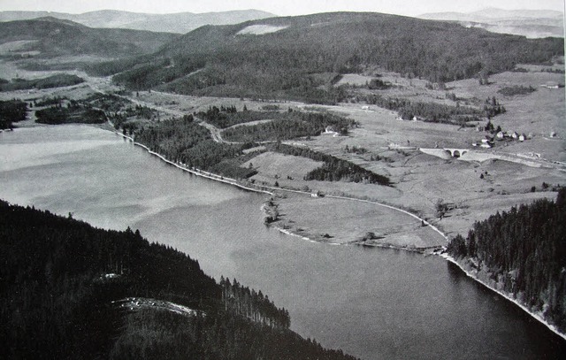 Der ursprngliche Schluchsee als urspr...inie dar. Das  Foto entstand um 1928.   | Foto: Archiv Friedbert Zapf