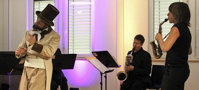 Adolphe Sax im Bann seines neuen Instr...en mit dem Raschr Saxophone Quartet.   | Foto: Benjamin Lber