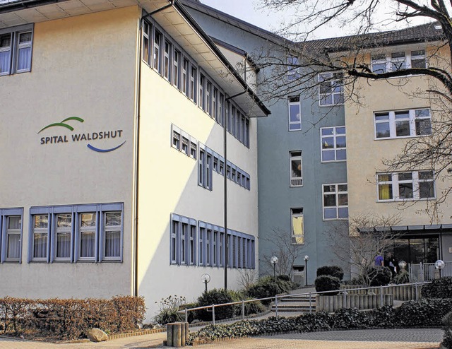 Am Spital in Waldshut werden rund 2000...rmations- und Datentechnik investiert.  | Foto: Archiv