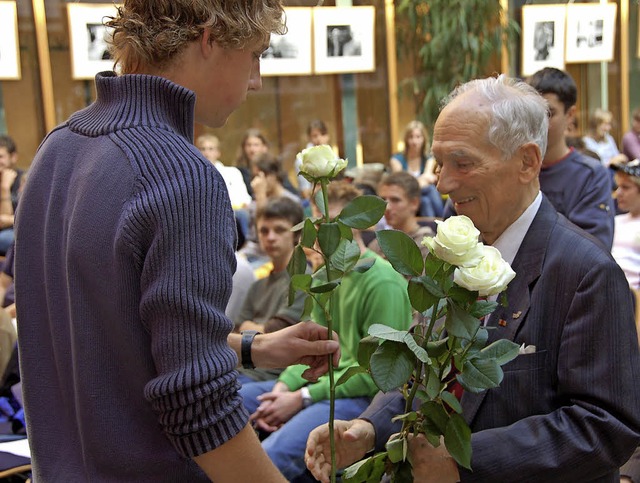 Er mochte die Schler und die Schler .... Geburtstag im Waldkircher Gymnasium.  | Foto: Sylvia Timm