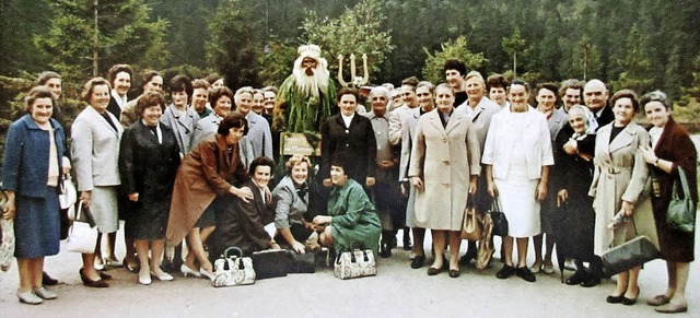 Einer der ersten Ausflge fhrte den n... Bild die Vorsitzende Ermelindis Gtz.  | Foto: Repro: Reiner Merz