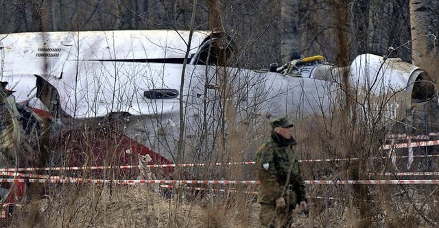 Die zerstrte Tupolew Tu-154 am 10. April 2010   | Foto: AFP