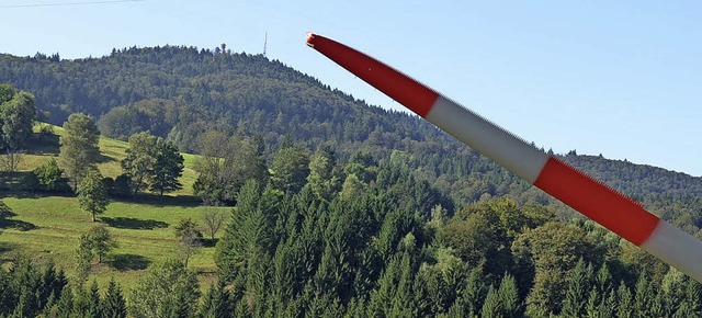 Hohe Mhr und Windkraft (Foto vom Roto...chennutzungsplan ausgewiesen bleiben.   | Foto: Jacob
