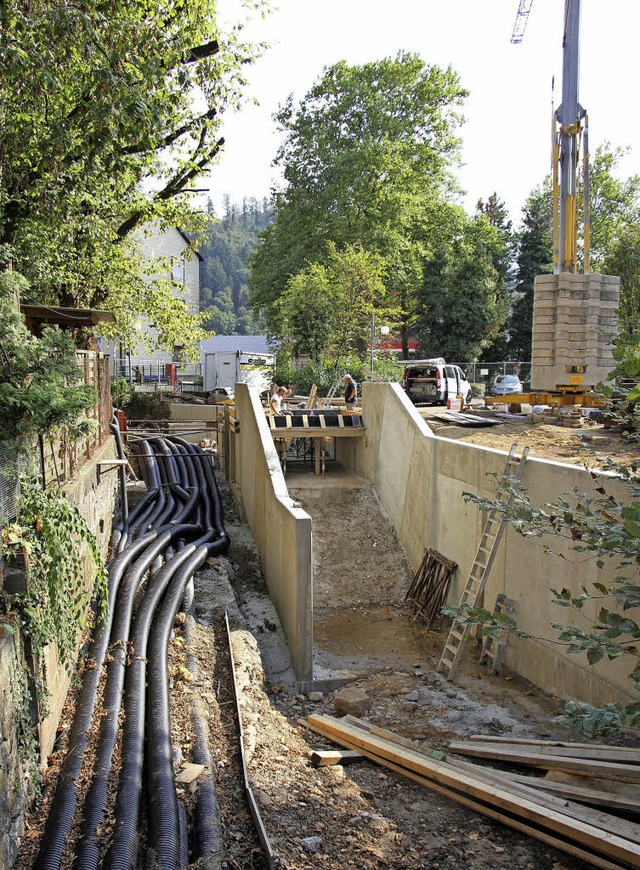 Die Bauarbeiten am Wasserkraftwerk der...ver Energiequellen verbessert werden.   | Foto: Stadt Waldkirch