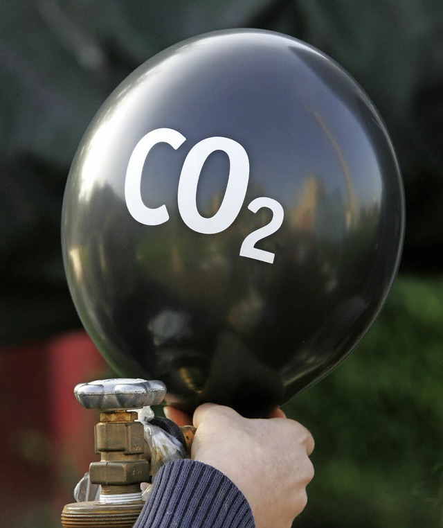 Der Aussto des Klimakillers CO2 knnt...nahmen bis 2035 um 60 Prozent sinken.   | Foto: dpa