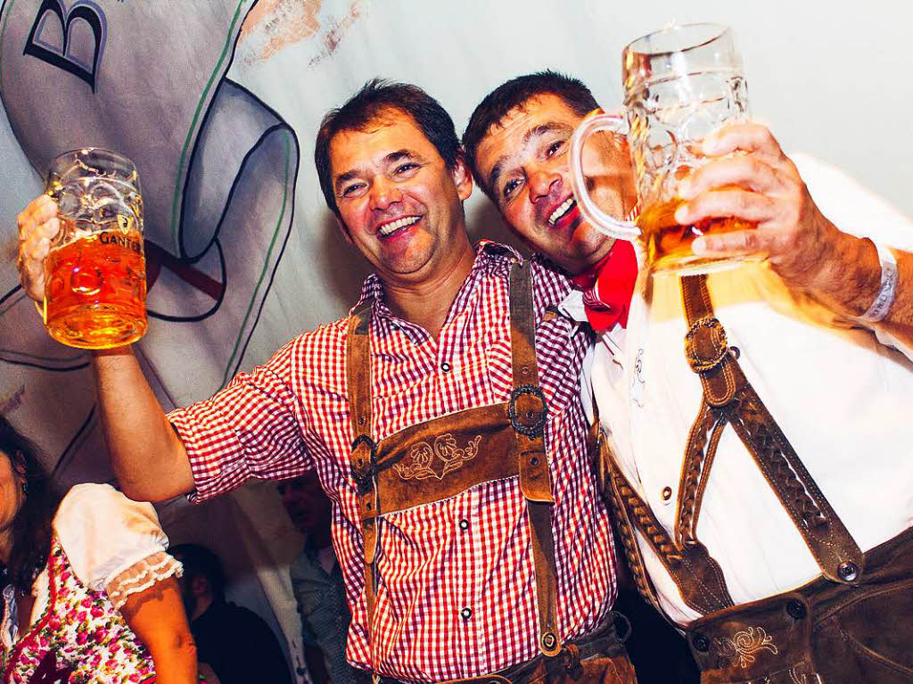 Bier, Dirndl, Lederhosen und viel Spa beim 4. Ganter Oktoberfest in Freiburg