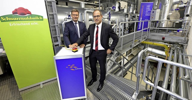 Starten die neue Technik: Klaus Preise...hrer der Schwarzwaldmilch (von links)  | Foto: Ingo Schneide