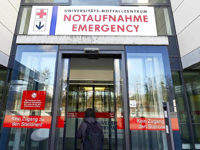 Die Notfallambulanz am Universittskli... fr Patienten mit akuten Beschwerden.  | Foto: Ingo Schneider