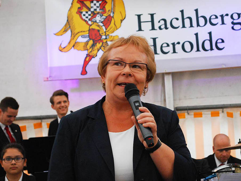 Hannelore Reinbold-Mench, Brgermeisterin Freiamts und stellvertretende Vorsitzende des Naturparkmarkts Sdschwarzwald, bei der Erffnung von Markt und Fest.