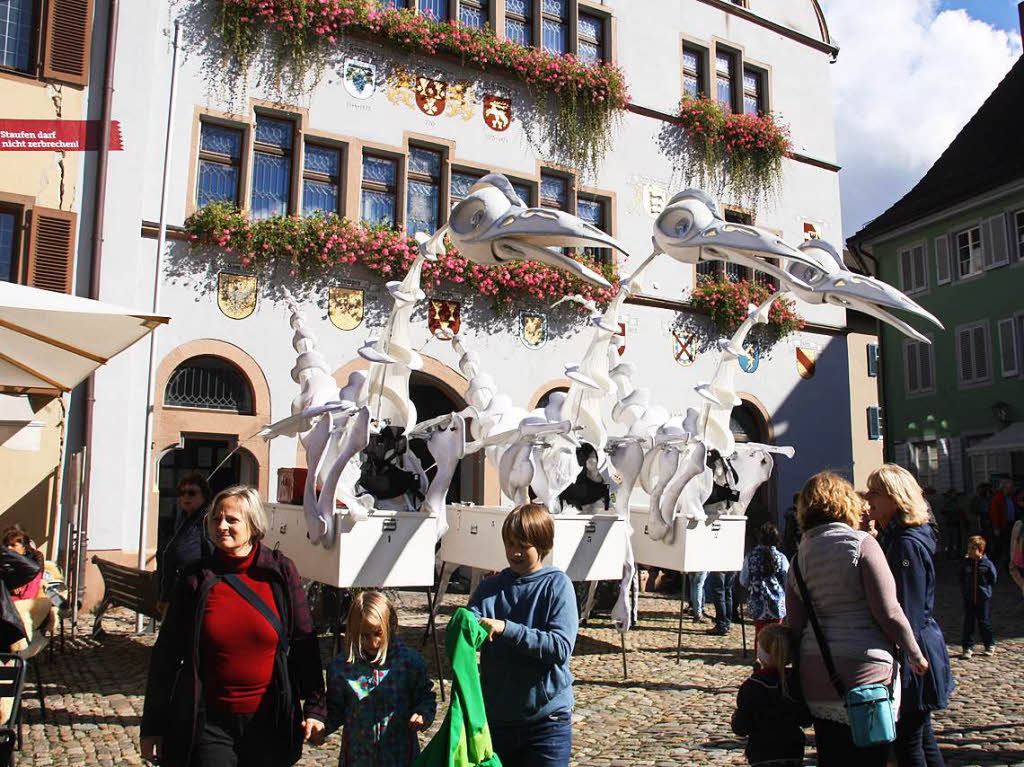 Phantastische Fabelwesen mischten sich bei "Fabelhaftes Staufen" unter die Zuschauer, die von nah und fern gekommen waren.