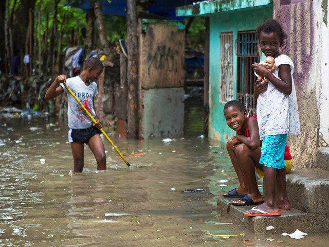 Der Hurrikane &#8222;Matthew&#8220; is...erden noch schwerere Schden erwartet.  | Foto: AFP