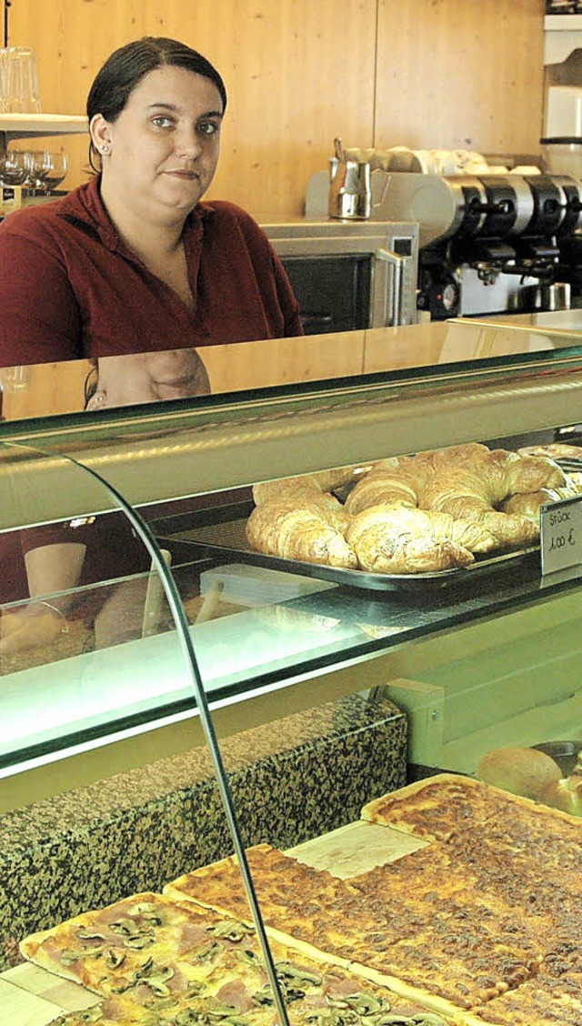 Nicole Cavanna bietet in St. Blasien S...cke sowie die blichen Backwaren an.   | Foto: Sahli