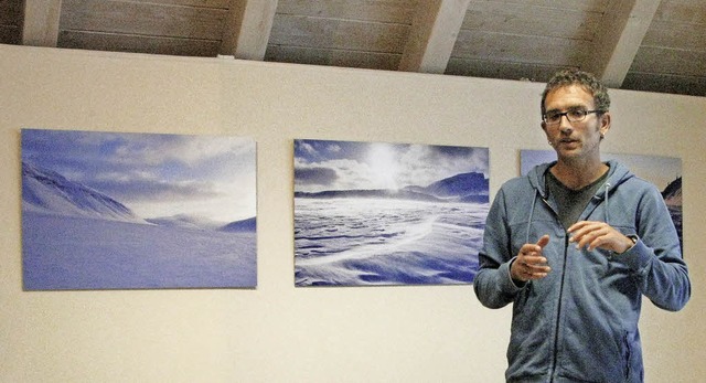 Der Fotograf Bernd Schumacher berichte...en gehrenden Inselgruppe Spitzbergen.  | Foto: Ulrike Spiegelhalter